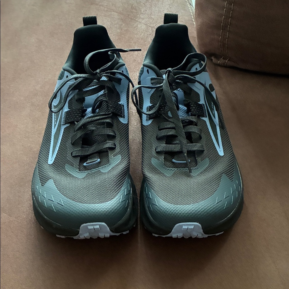 Women’s Altra Timp Trail Runners size 9.5
